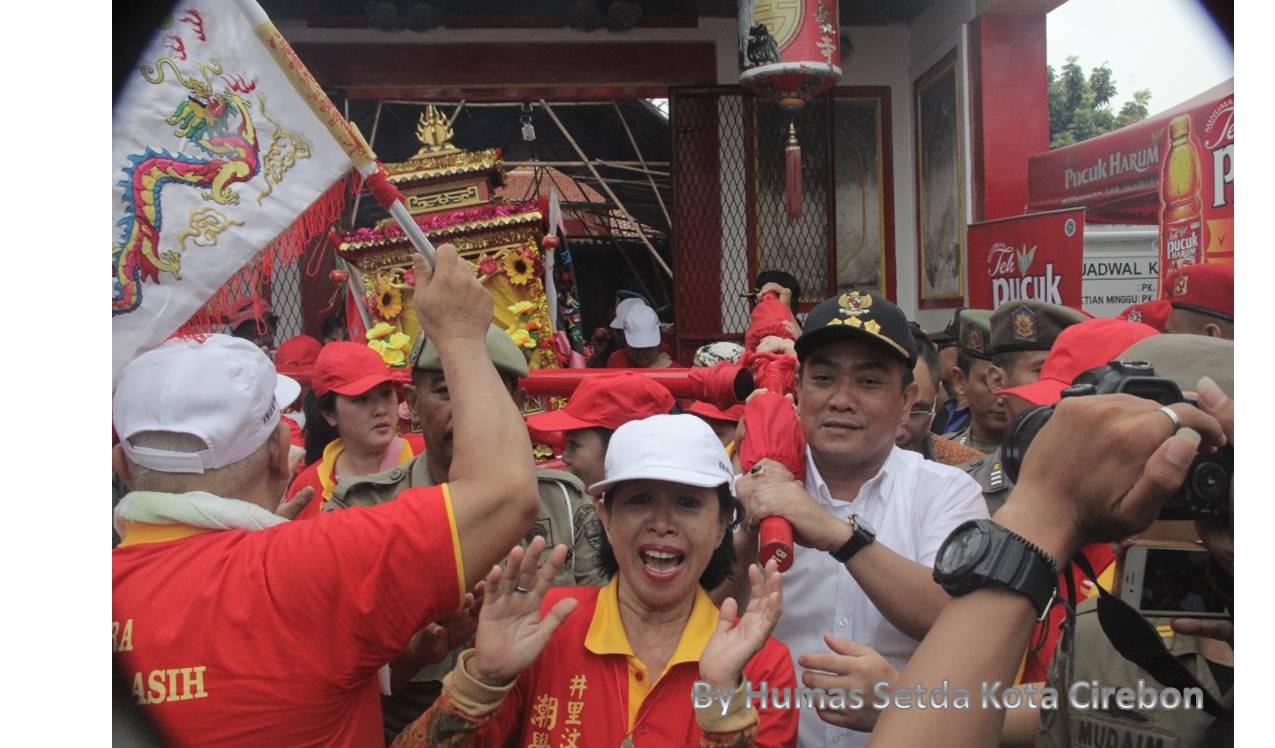 Cap Go Meh di Kota Cirebon Meriah