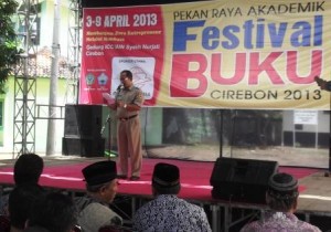 MEMBANGUN  JIWA  ENTREPRENEUR MELALUI MEMBACA